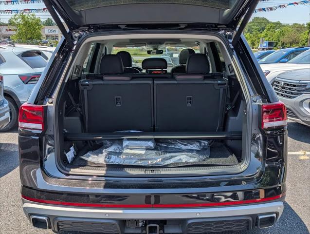2026 Volkswagen Atlas Peak Edition