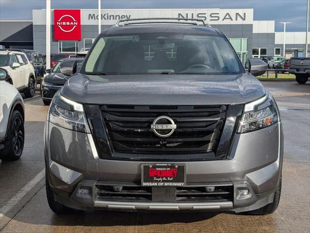 2024 Nissan Pathfinder SL FWD