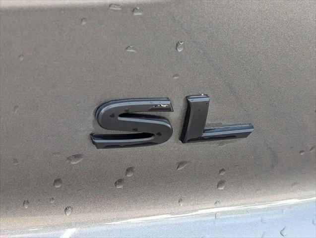 2024 Nissan Pathfinder SL FWD