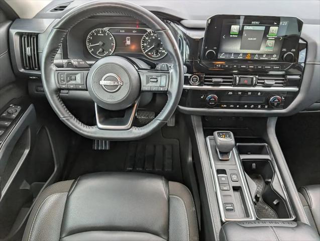 2024 Nissan Pathfinder SL FWD