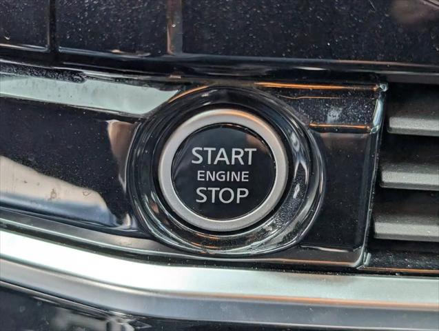 2024 Nissan Pathfinder SL FWD