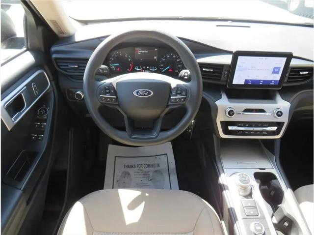2022 Ford Explorer Base