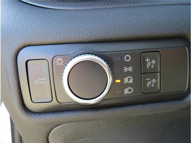 2022 Ford Explorer Base