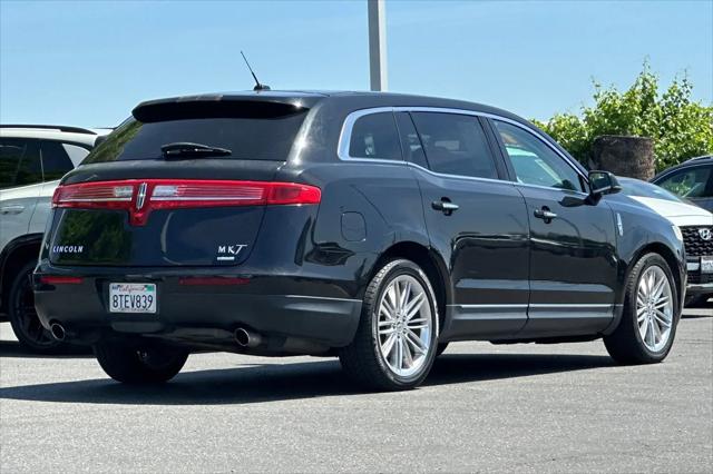 2014 Lincoln MKT EcoBoost