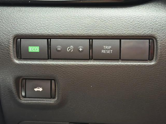 2023 Nissan Sentra SR Xtronic CVT