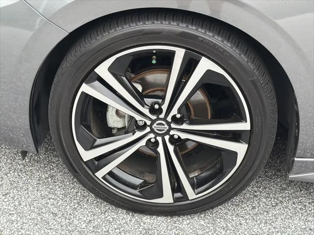 2023 Nissan Sentra SR Xtronic CVT