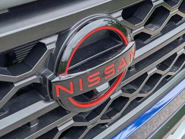 2023 Nissan Frontier Crew Cab PRO-X 4x2