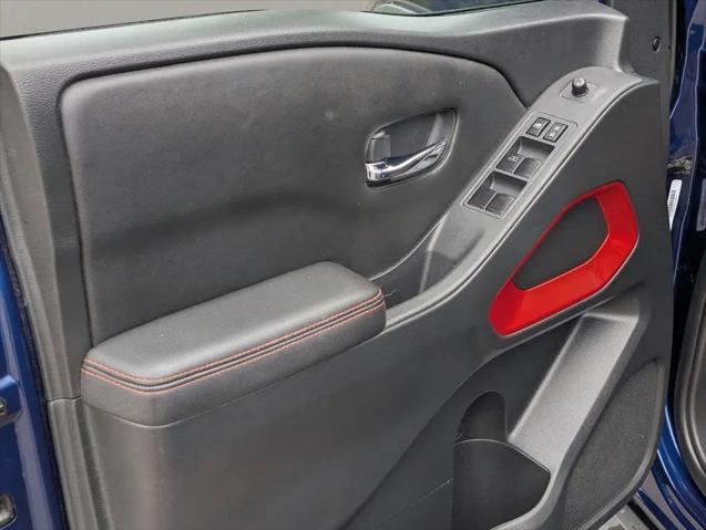 2023 Nissan Frontier Crew Cab PRO-X 4x2