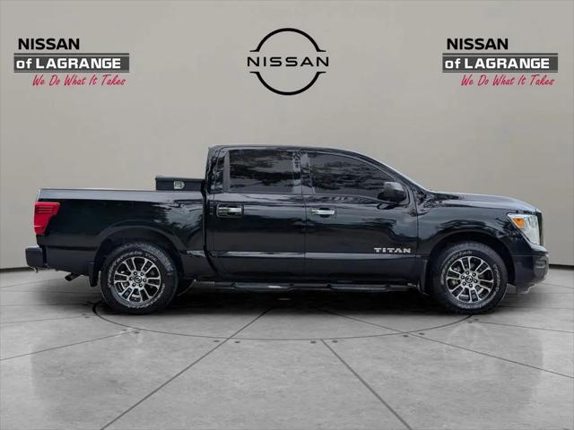2021 Nissan Titan Crew Cab SV 4x2