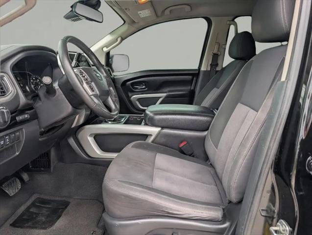 2021 Nissan Titan Crew Cab SV 4x2