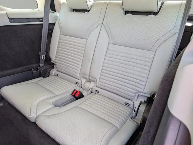 2020 Land Rover Discovery HSE LUXURY