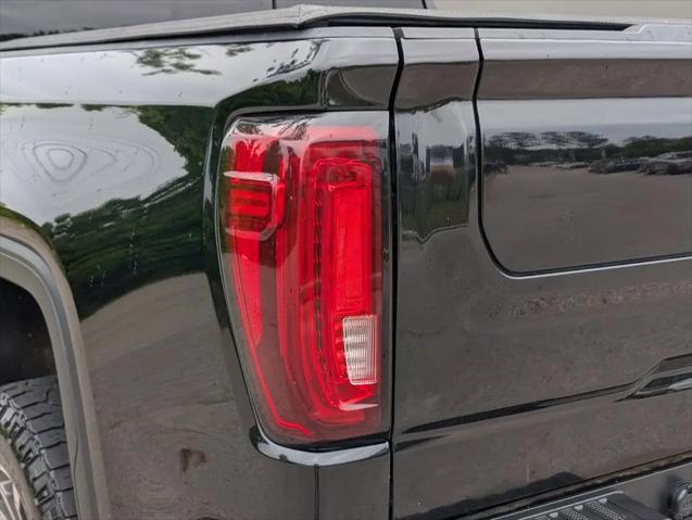 2021 GMC Sierra 1500 4WD Crew Cab Short Box AT4