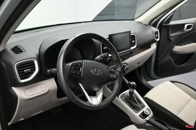 2025 Hyundai Venue SEL