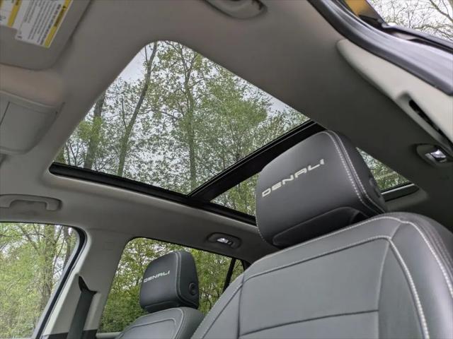 2023 GMC Terrain AWD Denali
