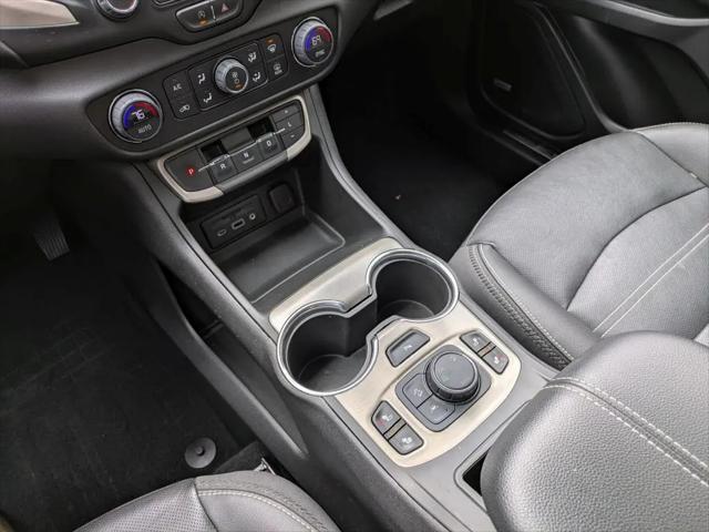 2023 GMC Terrain AWD Denali