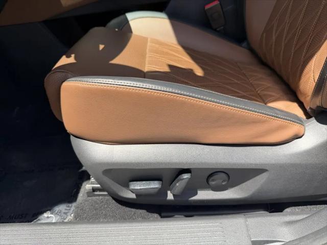 2025 Nissan Rogue Platinum Intelligent AWD