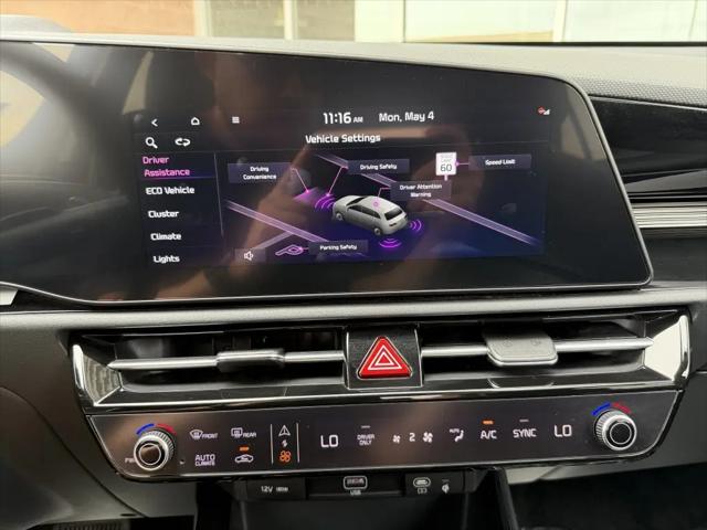 2024 Kia Niro Plug-In Hybrid EX