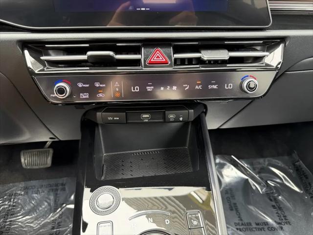 2024 Kia Niro Plug-In Hybrid EX