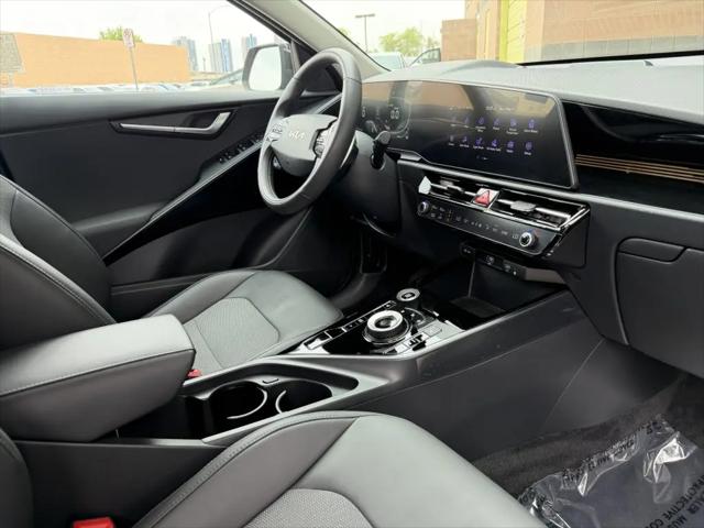 2024 Kia Niro Plug-In Hybrid EX