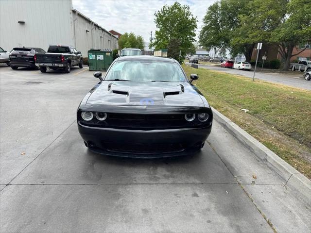 2015 Dodge Challenger SXT