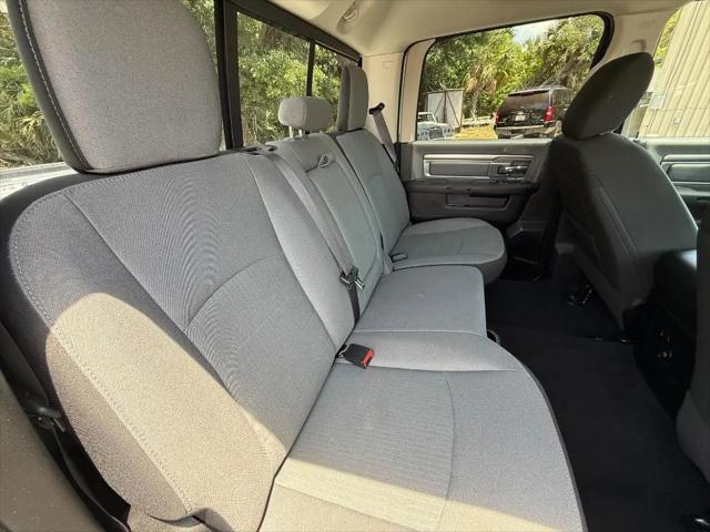 2023 Ram 1500 Classic SLT Crew Cab 4x4 5'7" Box
