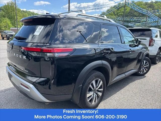 2024 Nissan Pathfinder SL 4WD