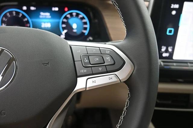 2026 Volkswagen Atlas SE with Technology