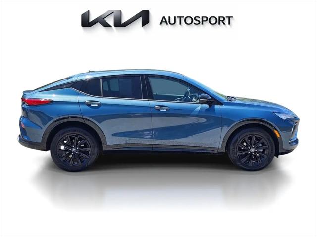 2025 Buick NV Sport Touring FWD