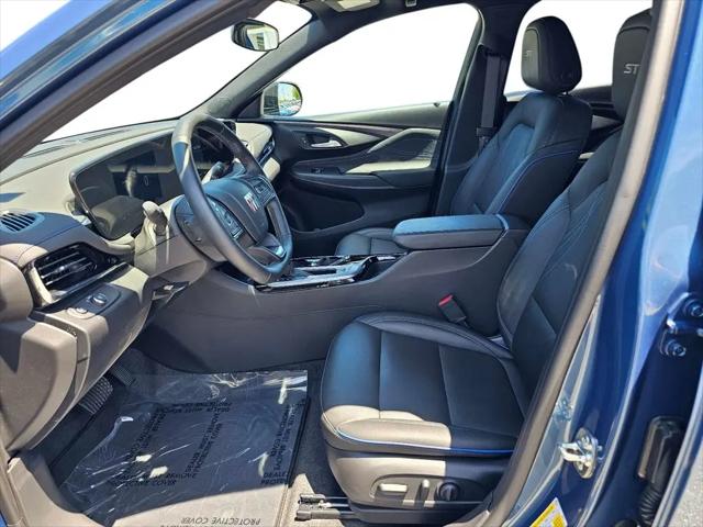 2025 Buick NV Sport Touring FWD
