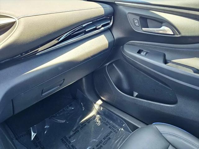 2025 Buick NV Sport Touring FWD
