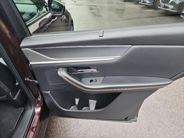 2024 Mazda X-90 Premium