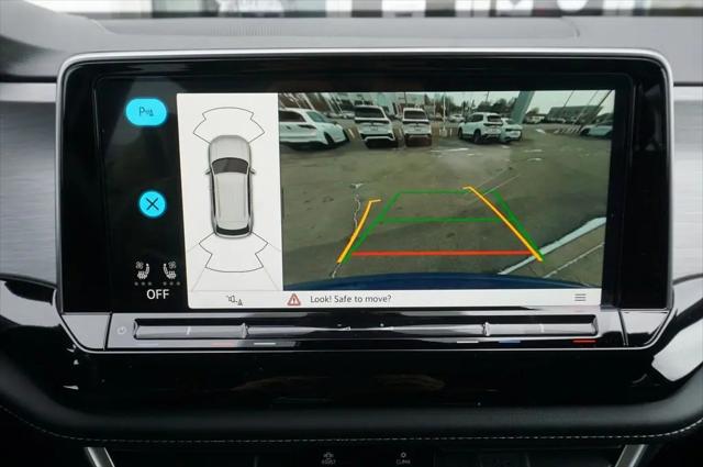 2026 Volkswagen Atlas Cross Sport SE with Technology