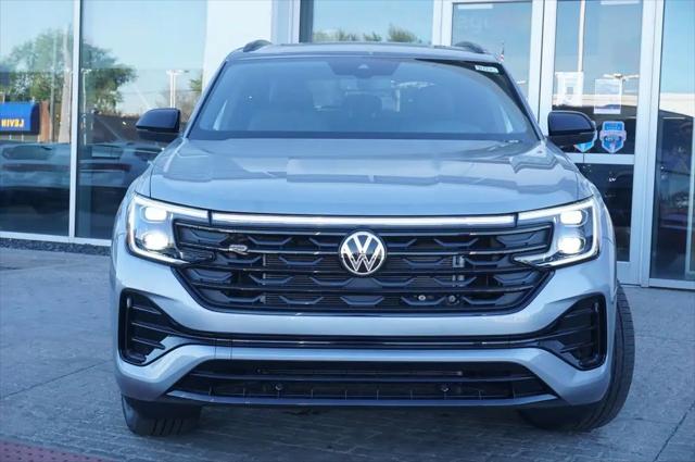 2026 Volkswagen Atlas Cross Sport SEL R-Line Black