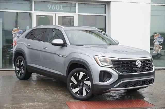 2026 Volkswagen Atlas Cross Sport SE with Technology