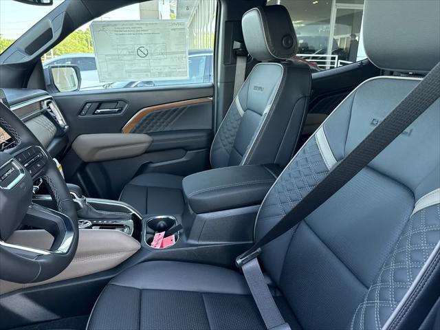 2026 GMC Canyon Denali, 4WD