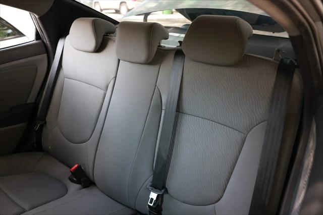2013 Hyundai Accent GLS