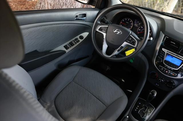 2013 Hyundai Accent GLS