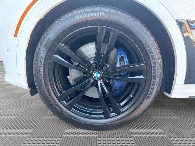 2020 BMW X7 M50i