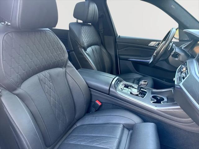 2020 BMW X7 M50i