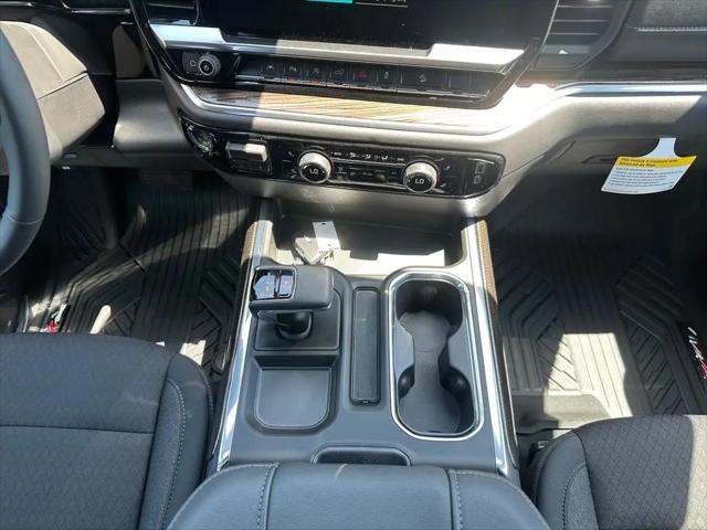 2026 Chevrolet Silverado 1500 4WD Crew Cab Short Bed LT Trail Boss