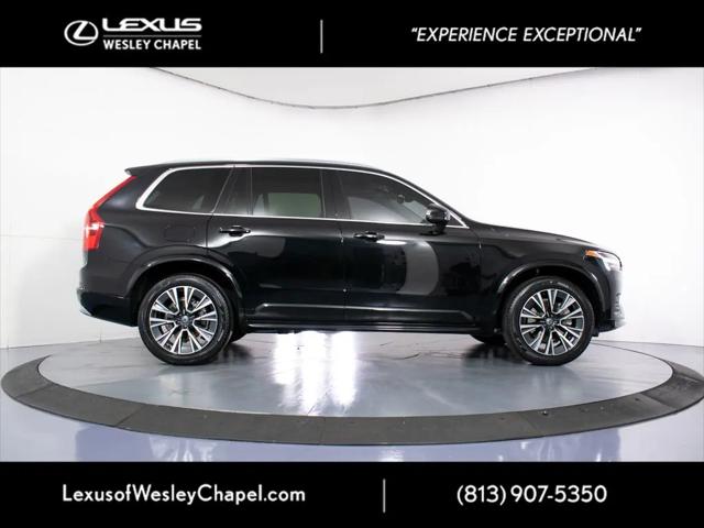 2022 Volvo XC90 T5 Momentum 7 Passenger