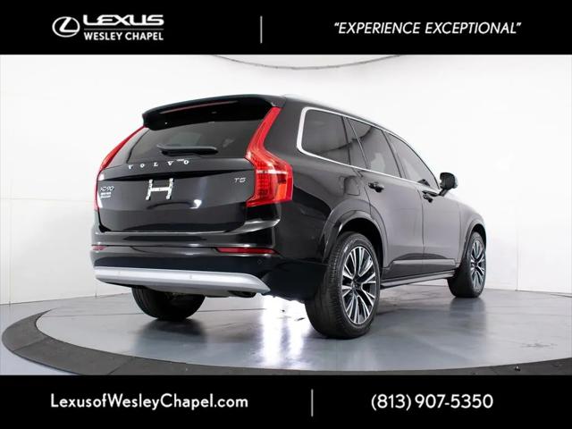 2022 Volvo XC90 T5 Momentum 7 Passenger