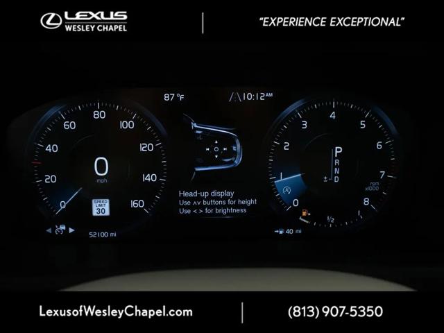 2022 Volvo XC90 T5 Momentum 7 Passenger