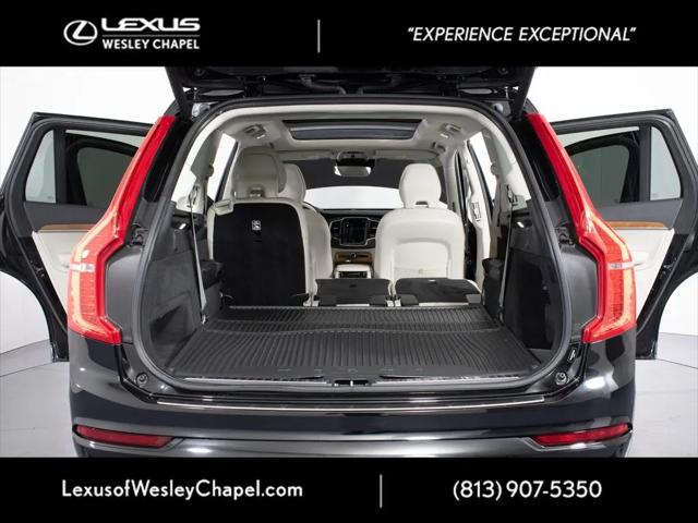 2022 Volvo XC90 T5 Momentum 7 Passenger