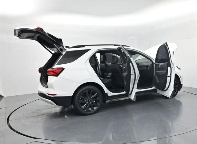 2022 Chevrolet Equinox FWD RS