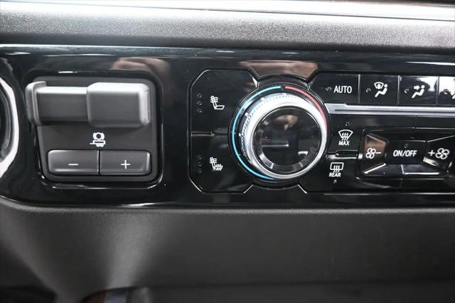 2025 GMC Sierra 1500 4WD Crew Cab Short Box Elevation with 3SB