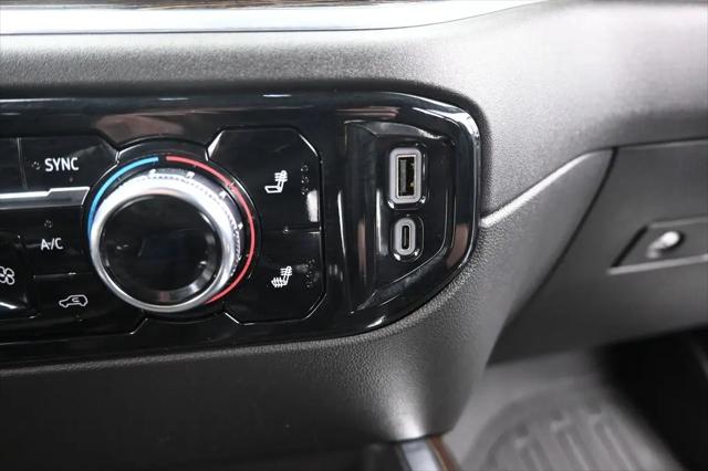 2025 GMC Sierra 1500 4WD Crew Cab Short Box Elevation with 3SB