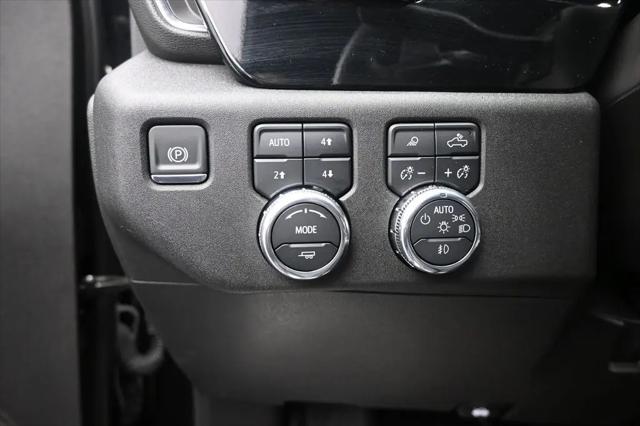2025 GMC Sierra 1500 4WD Crew Cab Short Box Elevation with 3SB