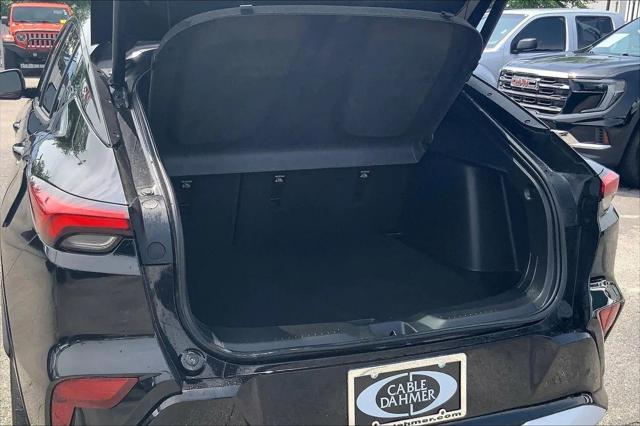 2025 Buick NV Sport Touring FWD