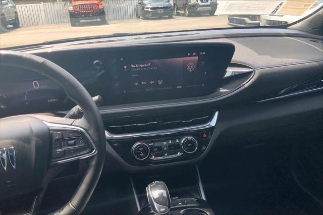 2025 Buick NV Sport Touring FWD